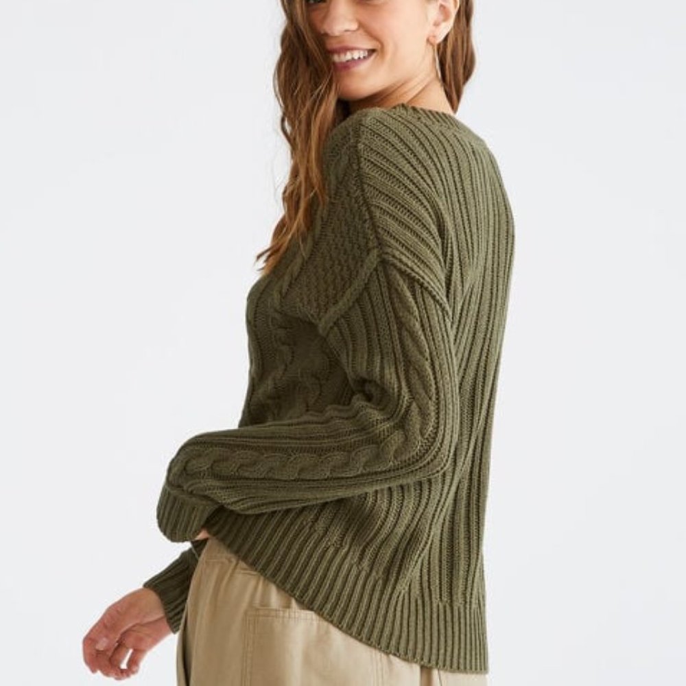 Aeropostale Olive Cable-Knit Crew-Neck Sweater/NWT/Large - Picture 4 of 12